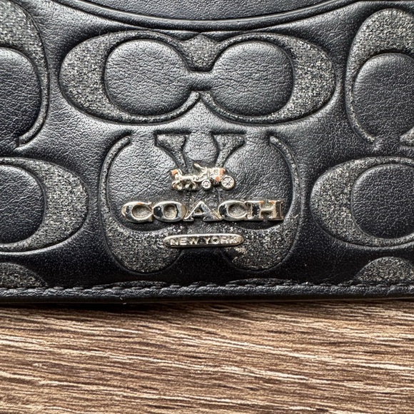 Coach Signature Black Card Holder - Picture 3 of 3